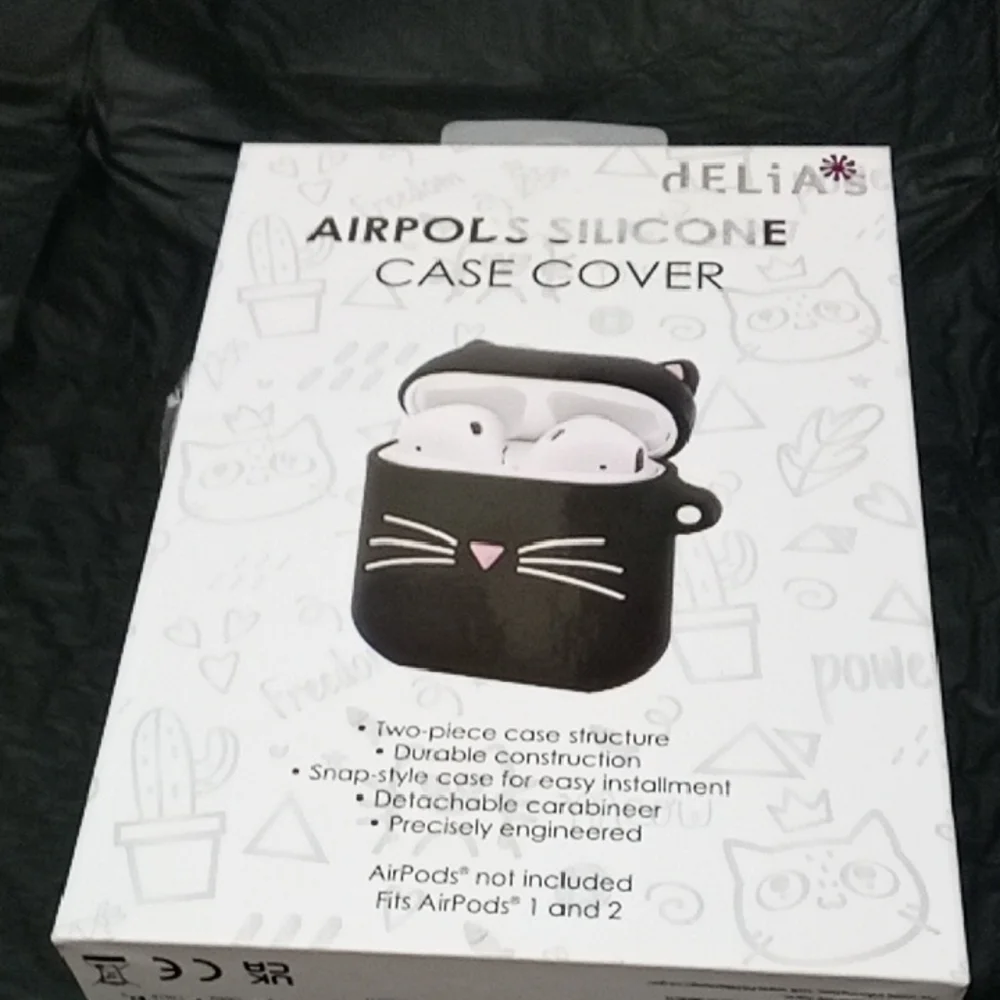 dELiA*s Black Cat AirPods Silicone Case Cover